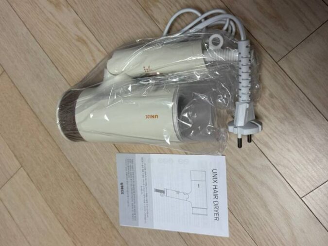 유닉스 1700W 접이식 헤어 드라이어 – 드라이어 리뷰