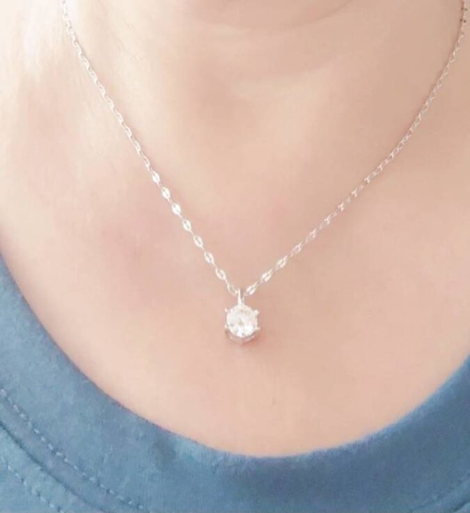 나비체인 모이사나이트 랩다이아 1캐럿 6프롱 목걸이 – 목걸이 후기